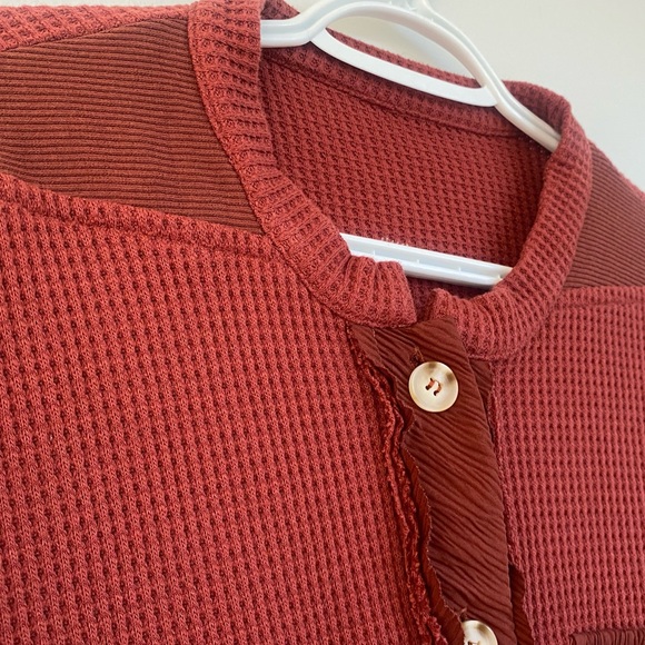 Waffle button down - Picture 2 of 4